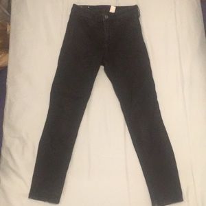 Skinny ankle jeans